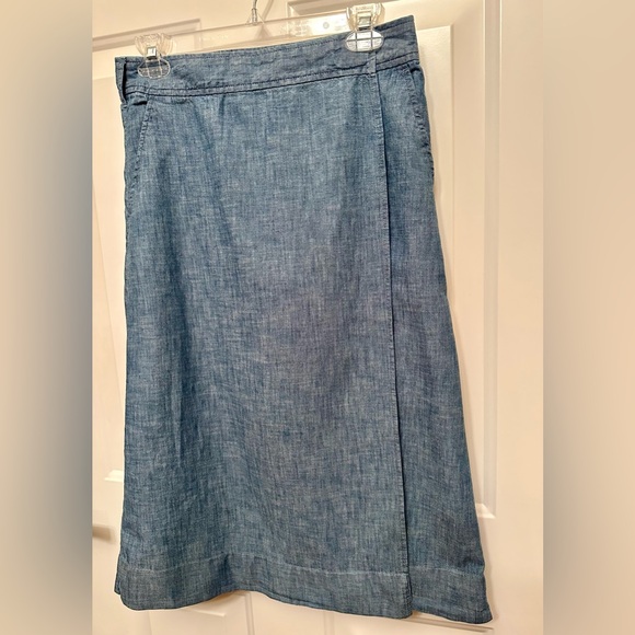 GAP Dresses & Skirts - GAP Chambray Wrap Midi Skirt Small Light Blue Denim Look Casual Summer